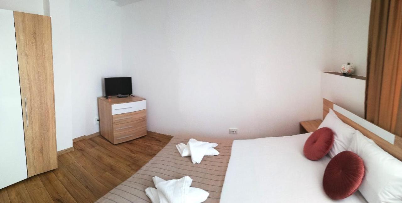 Pensiunea Eden House Craiova Kültér fotó